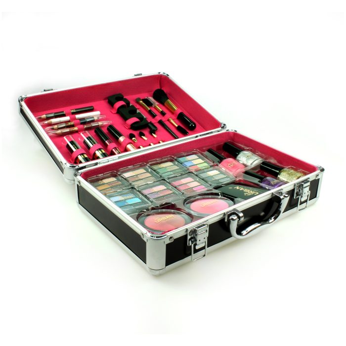 Professional Glamour Love Urban Beauty Vanity Case Love Urban Beauty